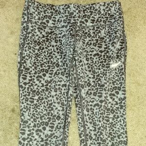 Nike cheeta print capris